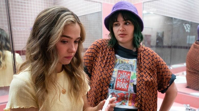 Haley Lu Richardson and Barbie Ferreira in Unpregnant